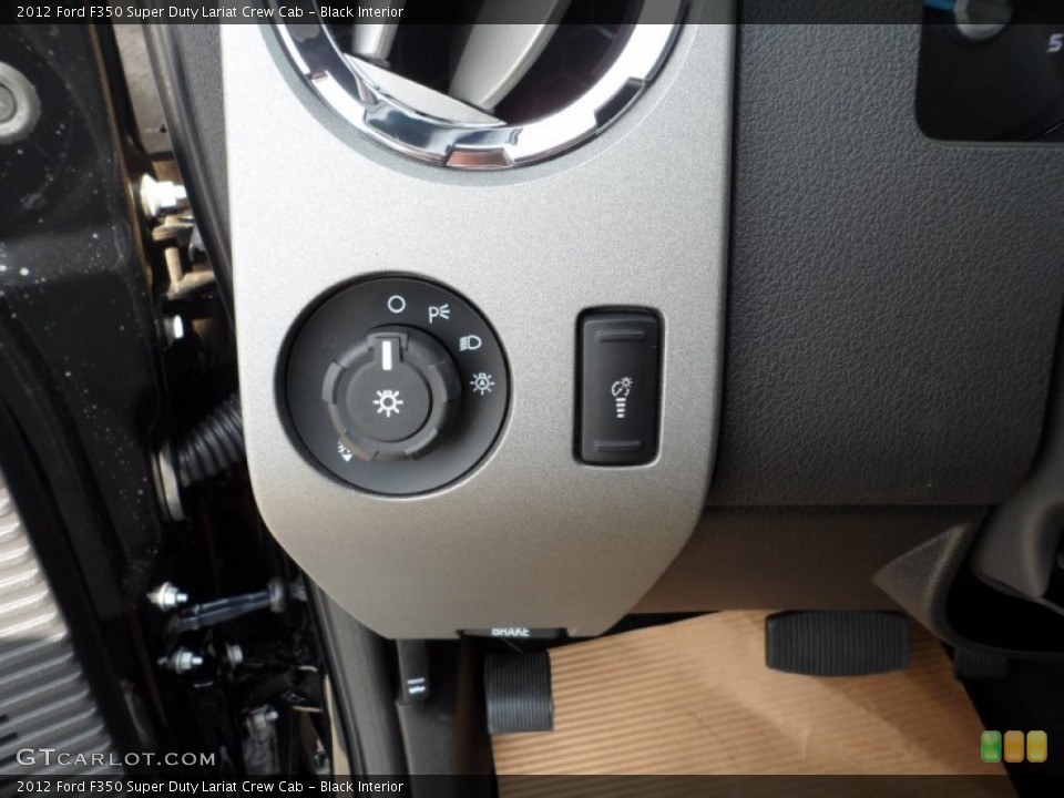 Black Interior Controls for the 2012 Ford F350 Super Duty Lariat Crew Cab #53336452