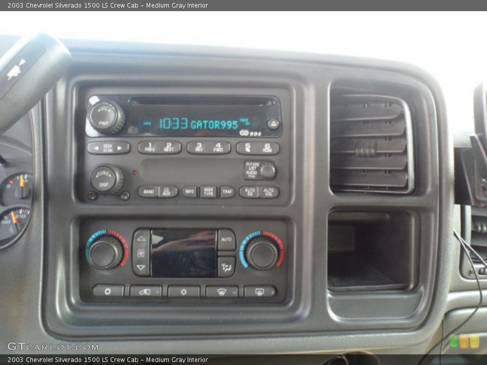 Medium Gray Interior Audio System for the 2003 Chevrolet Silverado 1500 LS Crew Cab #53339374