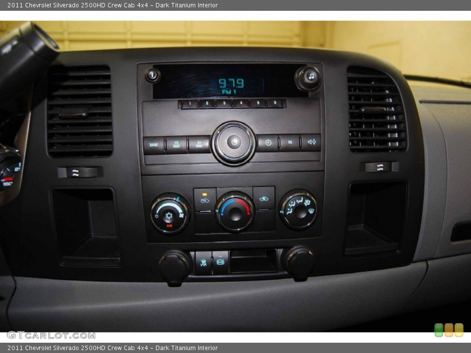 Dark Titanium Interior Controls for the 2011 Chevrolet Silverado 2500HD Crew Cab 4x4 #53340454