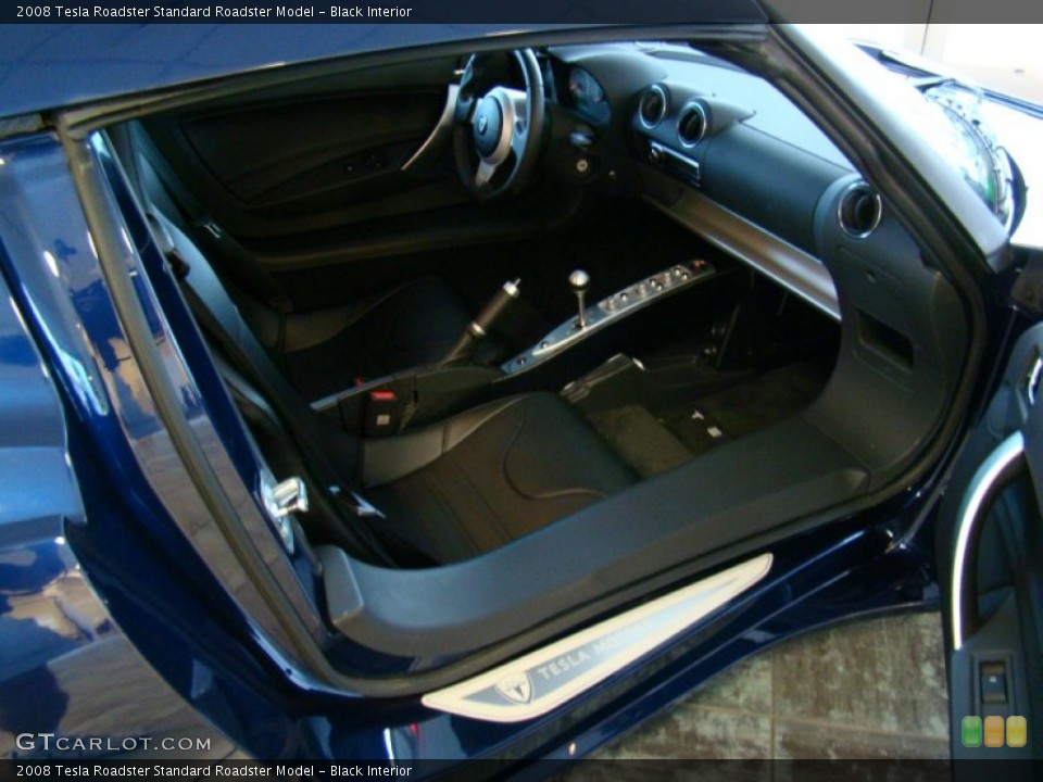 Black Interior Photo for the 2008 Tesla Roadster  #53346421