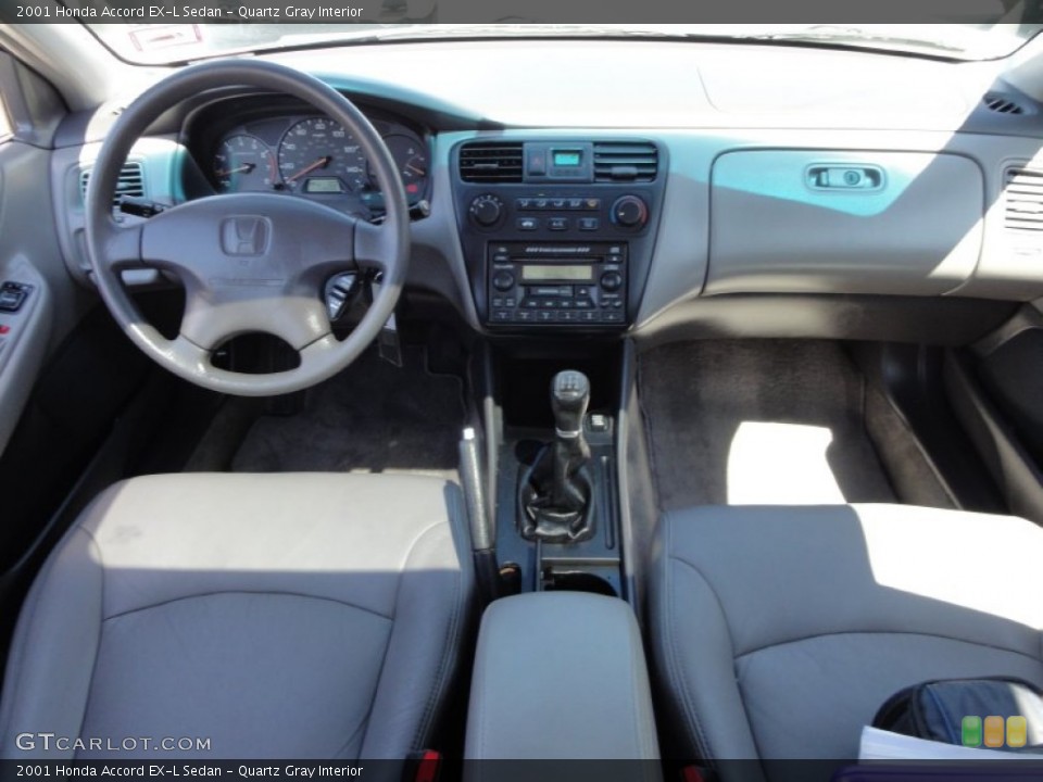 Quartz Gray Interior Dashboard for the 2001 Honda Accord EX-L Sedan #53347024
