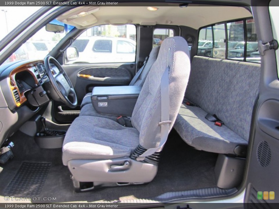 Mist Gray Interior Photo for the 1999 Dodge Ram 2500 SLT Extended Cab 4x4 #53347048