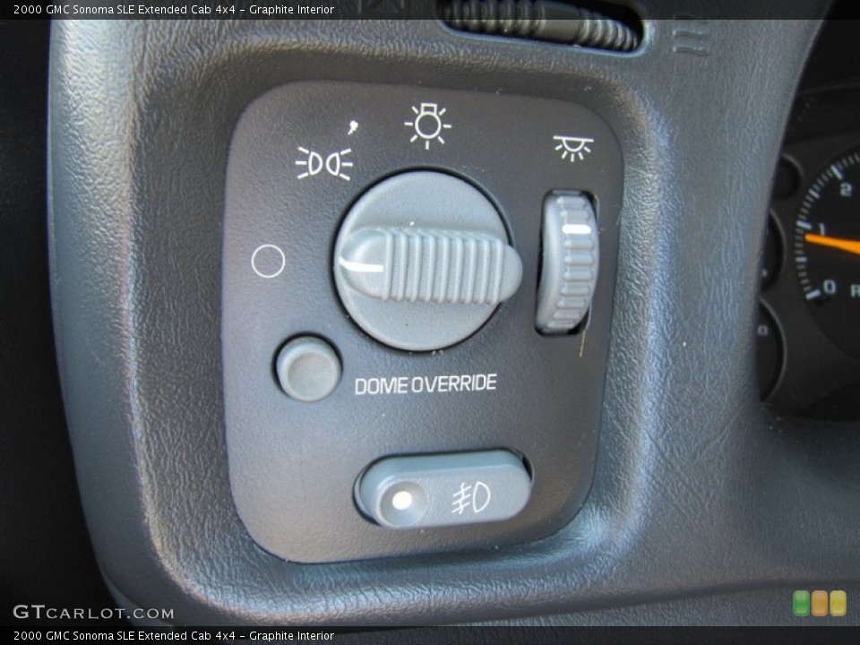 Graphite Interior Controls for the 2000 GMC Sonoma SLE Extended Cab 4x4 #53347684