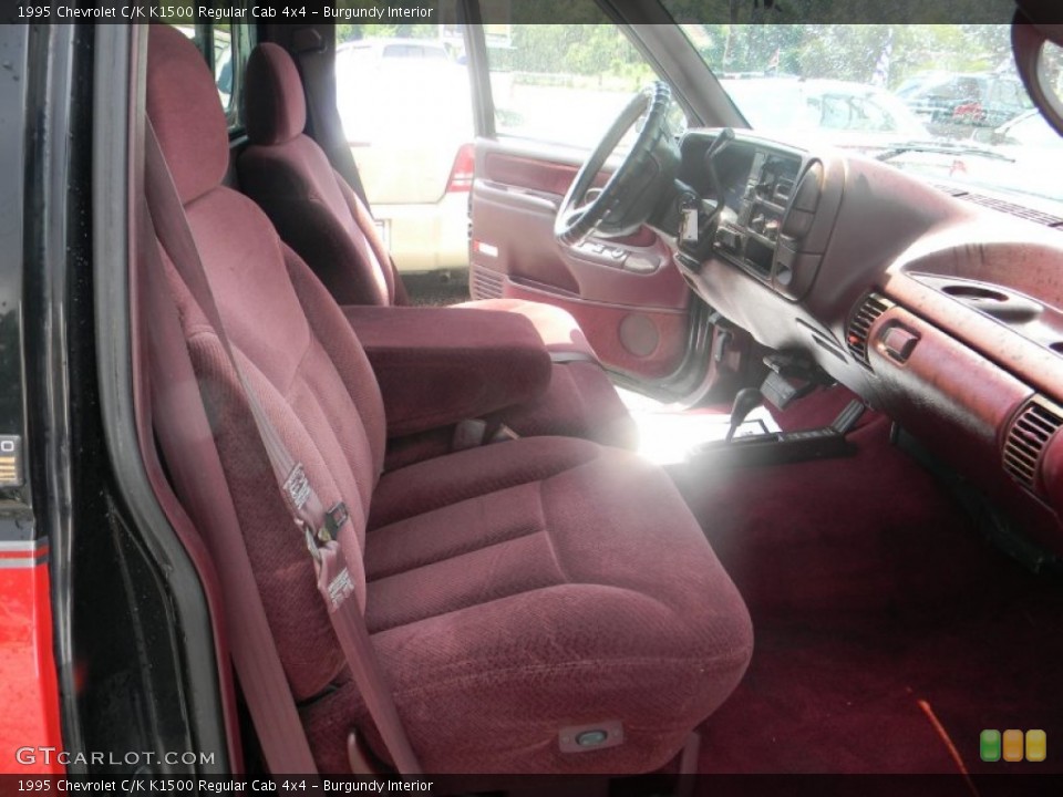 Burgundy Interior Photo for the 1995 Chevrolet C/K K1500 Regular Cab 4x4 #53348647