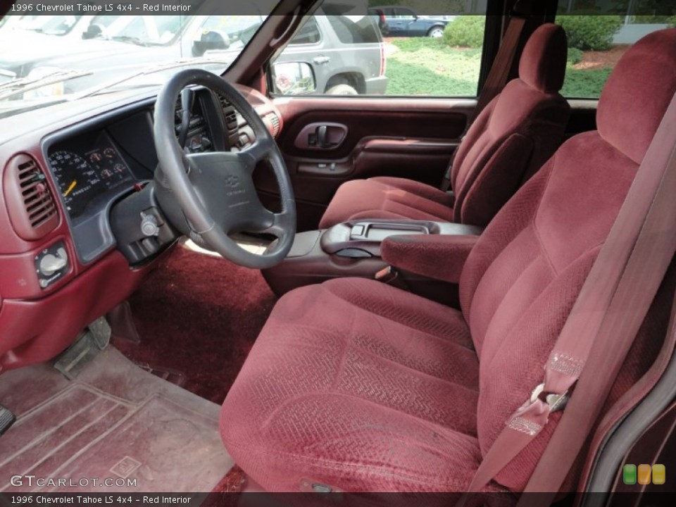 Red Interior Photo for the 1996 Chevrolet Tahoe LS 4x4 #53349730
