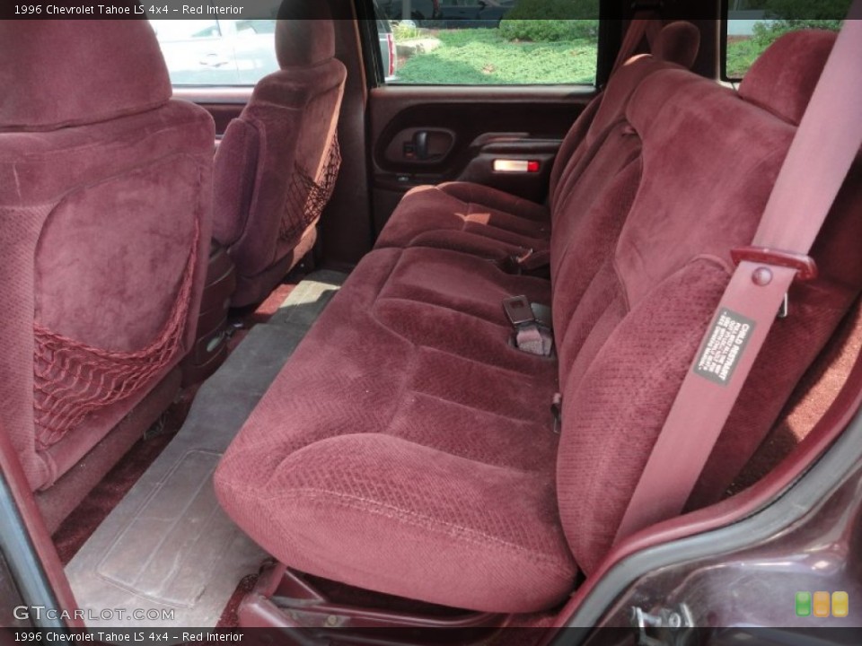 Red Interior Photo for the 1996 Chevrolet Tahoe LS 4x4 #53349763