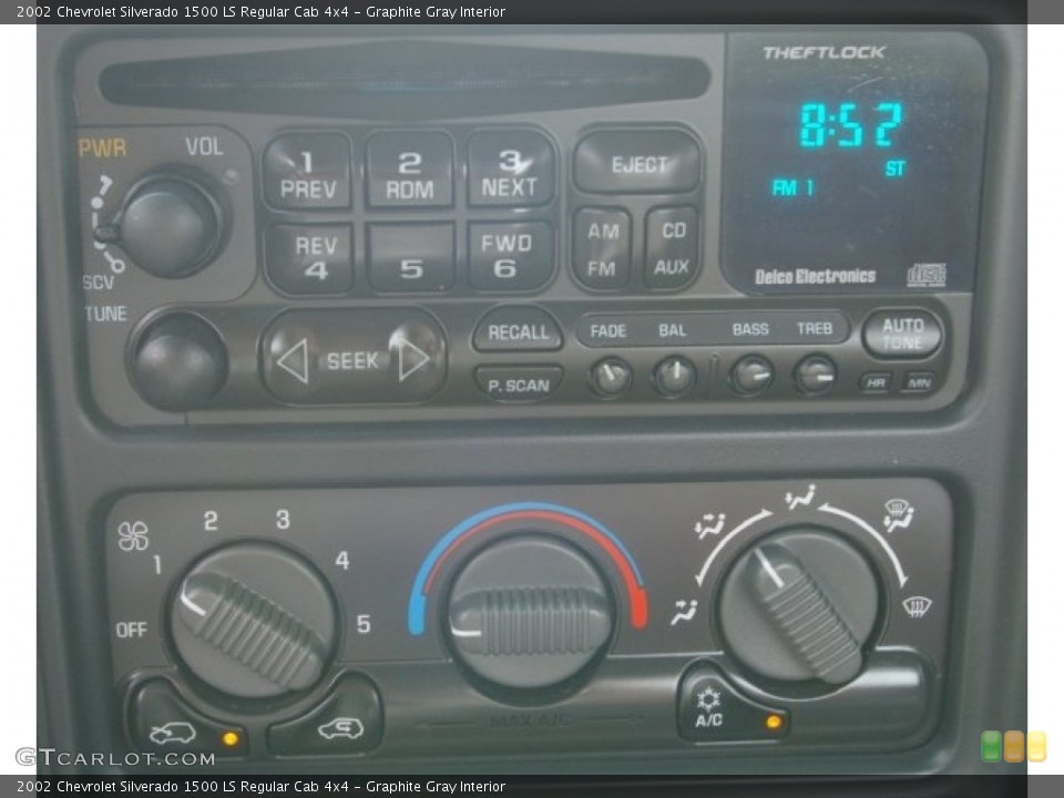 Graphite Gray Interior Audio System for the 2002 Chevrolet Silverado 1500 LS Regular Cab 4x4 #53352139