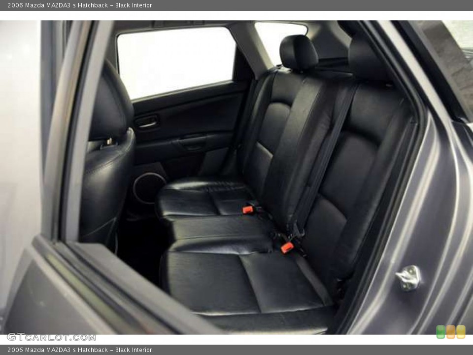 Black Interior Photo for the 2006 Mazda MAZDA3 s Hatchback #53352763