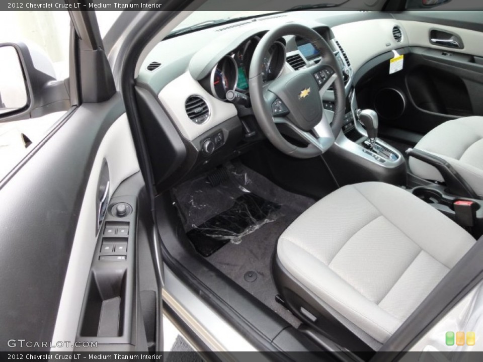 Medium Titanium Interior Photo for the 2012 Chevrolet Cruze LT #53353852