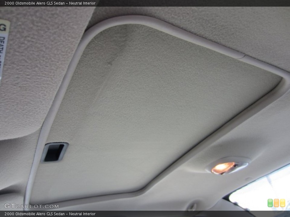 Neutral Interior Sunroof for the 2000 Oldsmobile Alero GLS Sedan #53354716