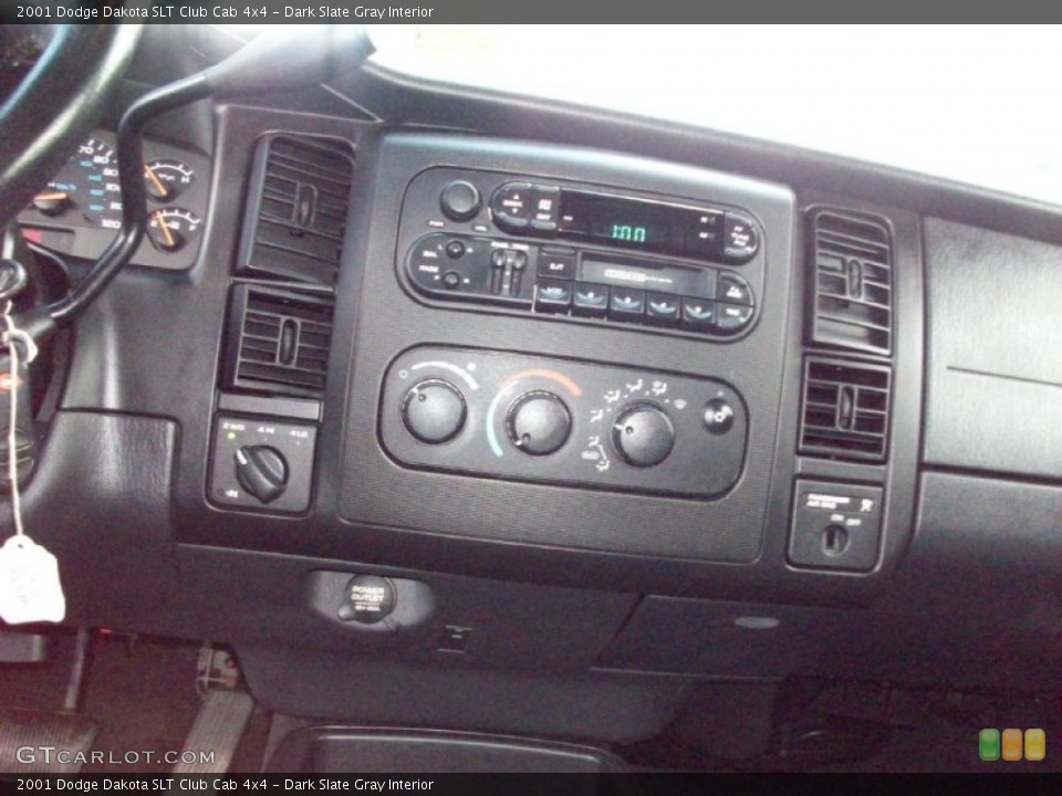 Dark Slate Gray Interior Controls for the 2001 Dodge Dakota SLT Club Cab 4x4 #53359828