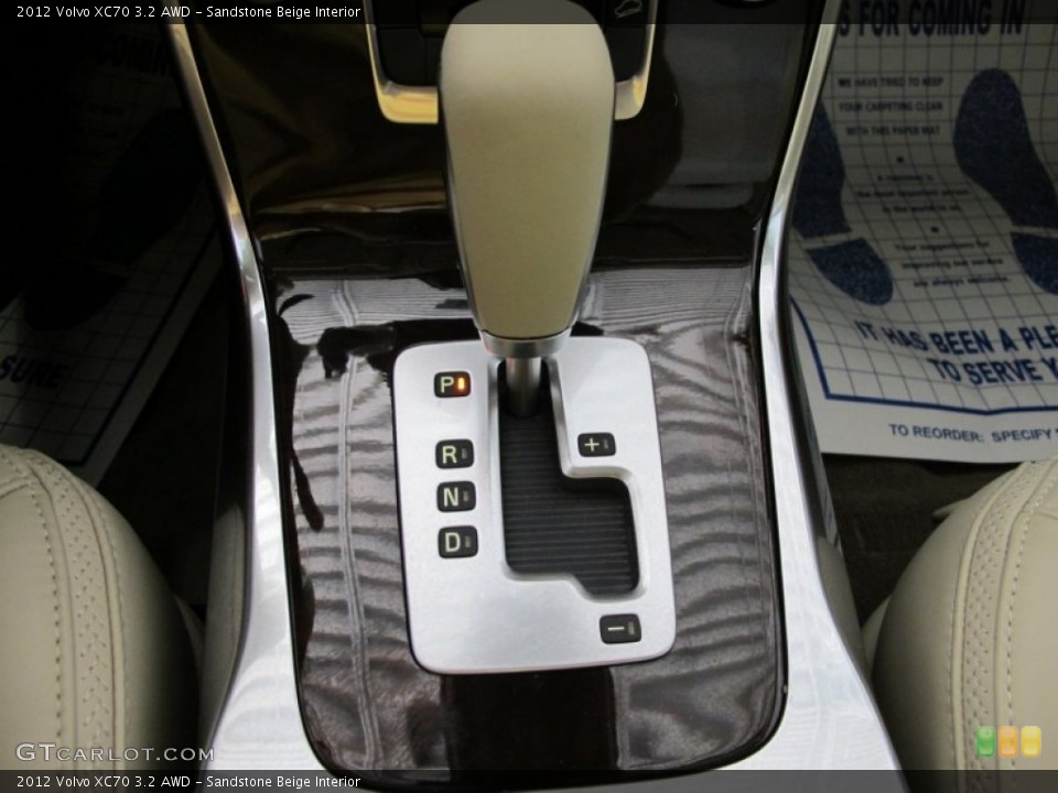 Sandstone Beige Interior Transmission for the 2012 Volvo XC70 3.2 AWD #53367332