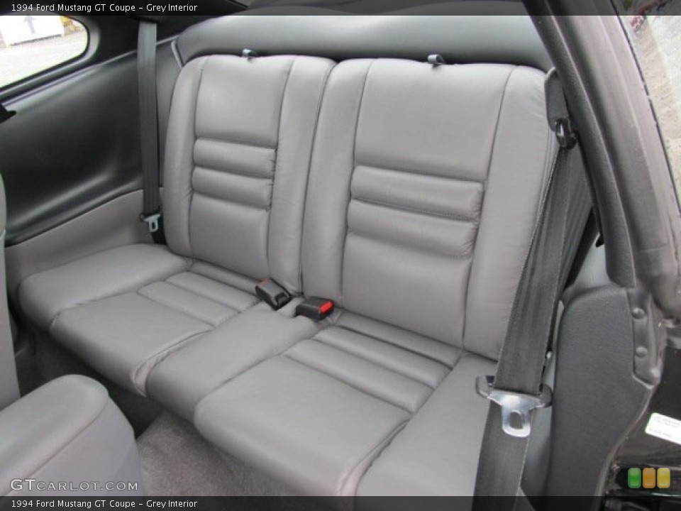 Grey Interior Photo for the 1994 Ford Mustang GT Coupe #53367614