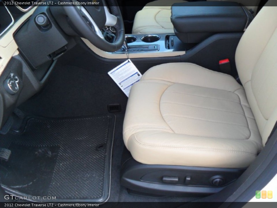 Cashmere/Ebony Interior Photo for the 2012 Chevrolet Traverse LTZ #53369108