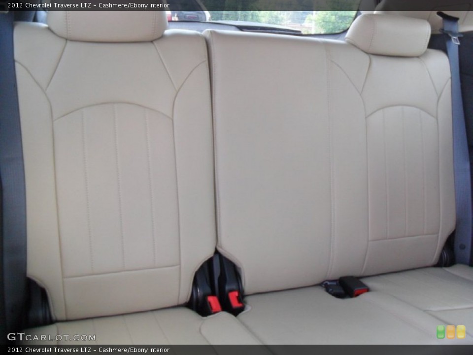 Cashmere/Ebony Interior Photo for the 2012 Chevrolet Traverse LTZ #53369294