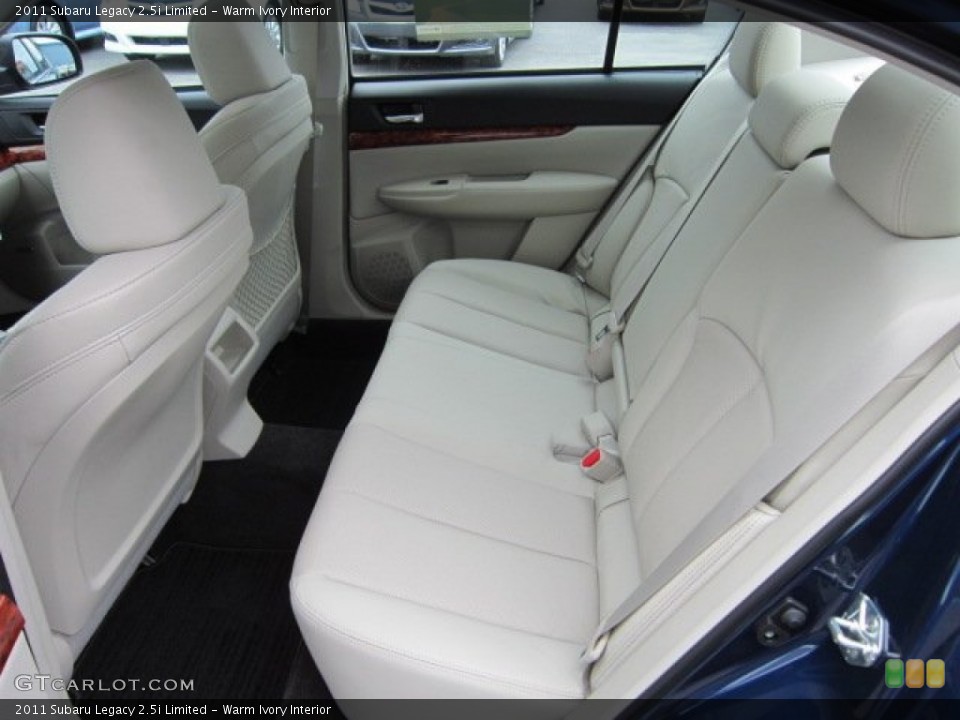 Warm Ivory Interior Photo for the 2011 Subaru Legacy 2.5i Limited #53371244