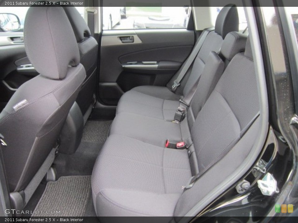 Black Interior Photo for the 2011 Subaru Forester 2.5 X #53373026