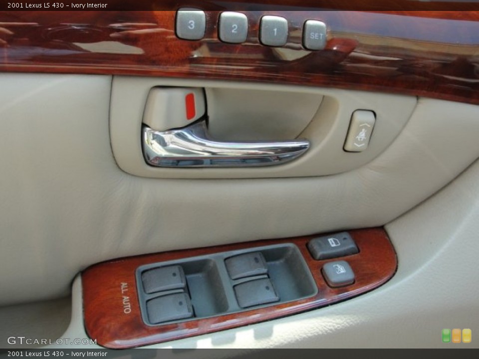 Ivory Interior Controls for the 2001 Lexus LS 430 #53373314