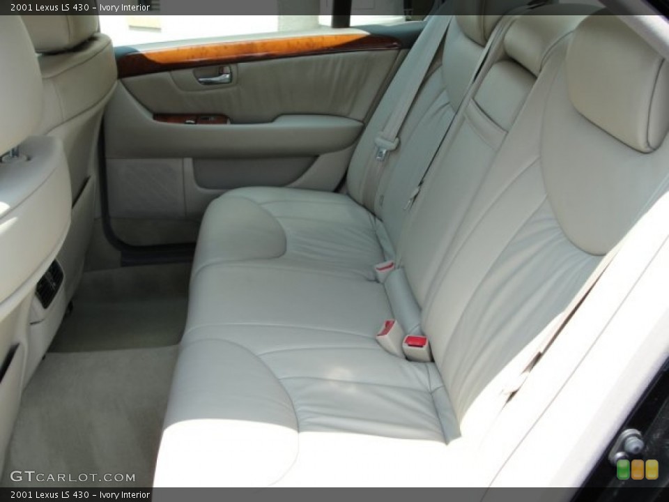 Ivory Interior Photo for the 2001 Lexus LS 430 #53373398