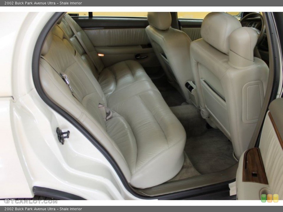 Shale Interior Photo for the 2002 Buick Park Avenue Ultra #53379869