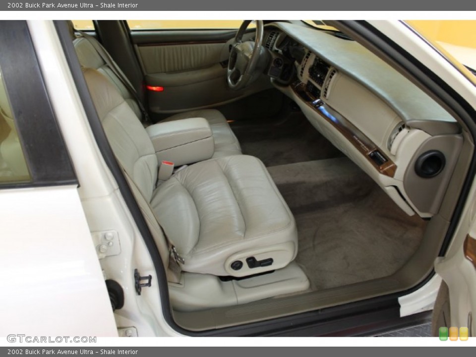 Shale Interior Photo for the 2002 Buick Park Avenue Ultra #53379884