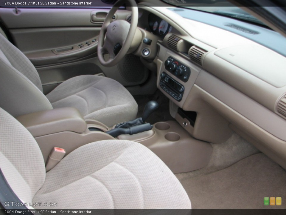 Sandstone Interior Photo for the 2004 Dodge Stratus SE Sedan #53383232