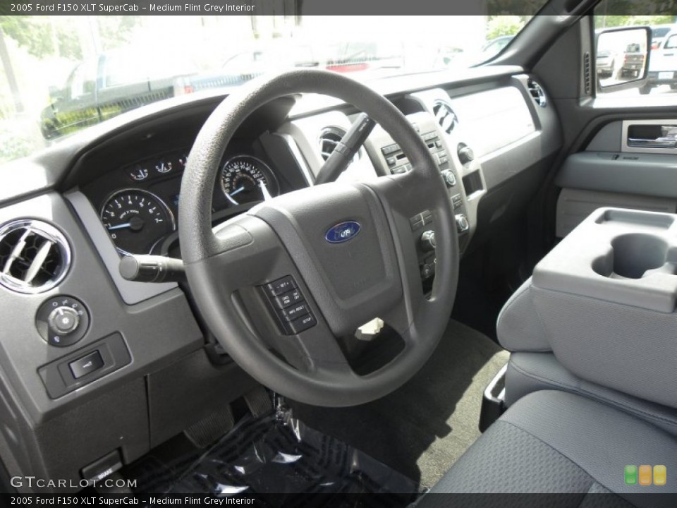 Medium Flint Grey Interior Steering Wheel for the 2005 Ford F150 XLT SuperCab #53390306