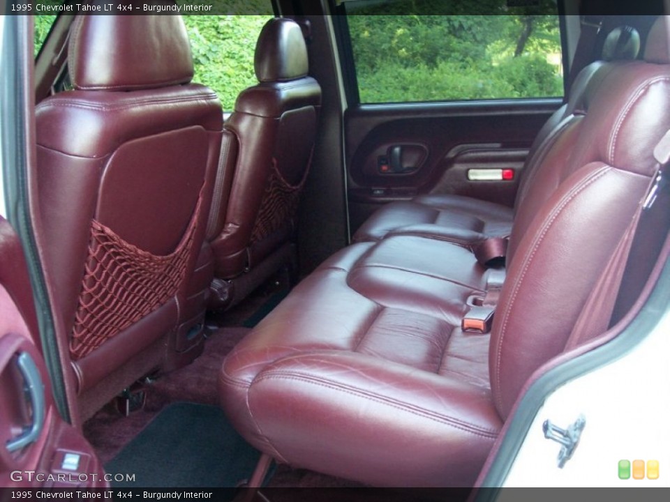 Burgundy Interior Photo for the 1995 Chevrolet Tahoe LT 4x4 #53393837