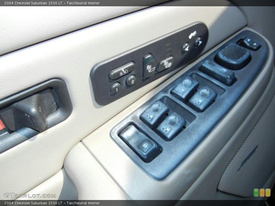 Tan/Neutral Interior Controls for the 2004 Chevrolet Suburban 1500 LT #53394812