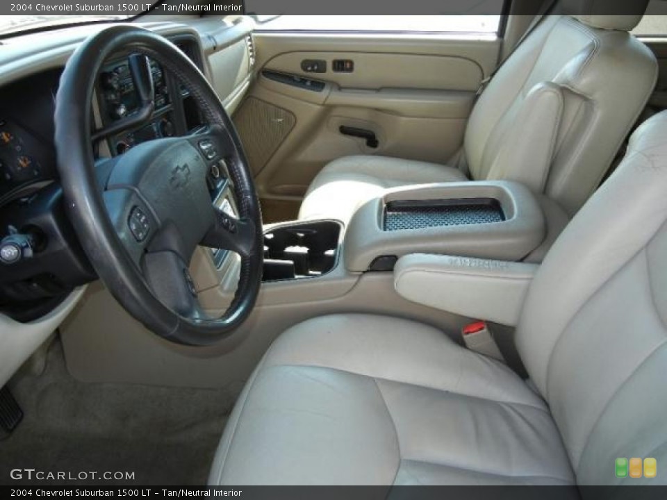 Tan/Neutral Interior Photo for the 2004 Chevrolet Suburban 1500 LT #53394842
