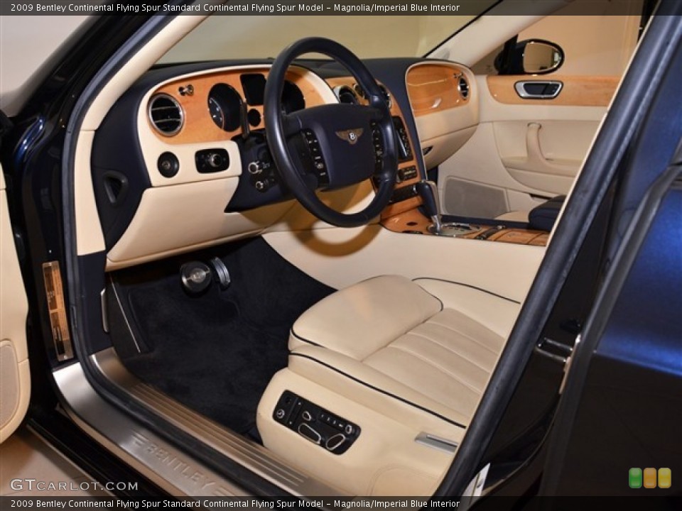 Magnolia/Imperial Blue Interior Photo for the 2009 Bentley Continental Flying Spur  #53397671