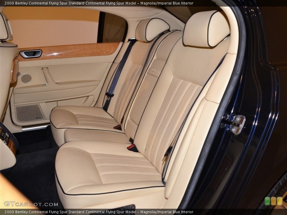 Magnolia/Imperial Blue Interior Photo for the 2009 Bentley Continental Flying Spur  #53397755