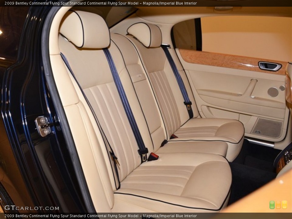Magnolia/Imperial Blue Interior Photo for the 2009 Bentley Continental Flying Spur  #53397797