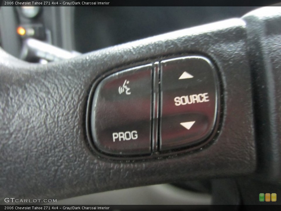 Gray/Dark Charcoal Interior Controls for the 2006 Chevrolet Tahoe Z71 4x4 #53402045