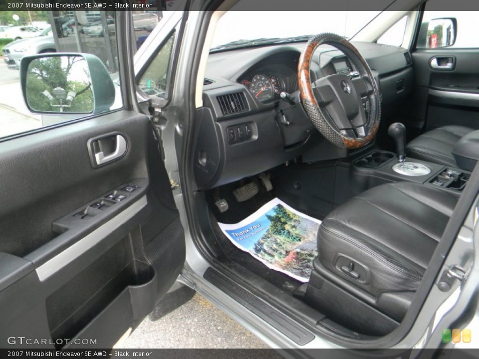 Black Interior Photo for the 2007 Mitsubishi Endeavor SE AWD #53419975