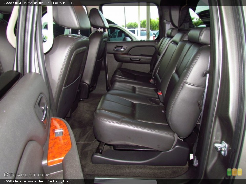 Ebony Interior Photo for the 2008 Chevrolet Avalanche LTZ #53424666