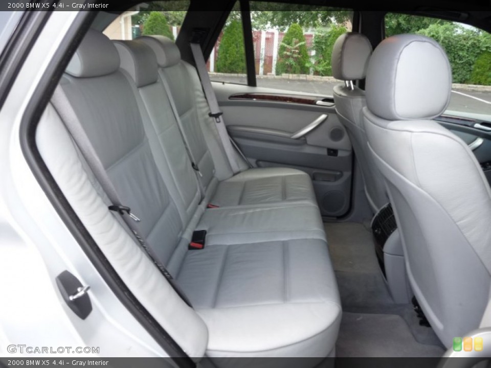Gray Interior Photo for the 2000 BMW X5 4.4i #53427673