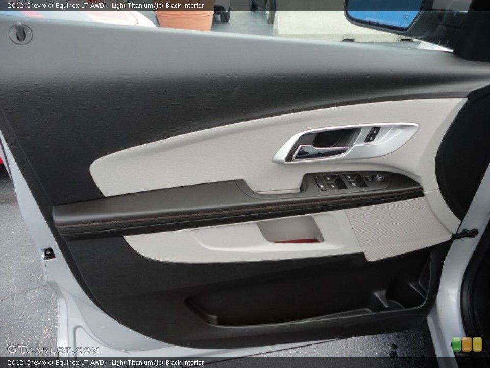 Light Titanium/Jet Black Interior Door Panel for the 2012 Chevrolet Equinox LT AWD #53431102