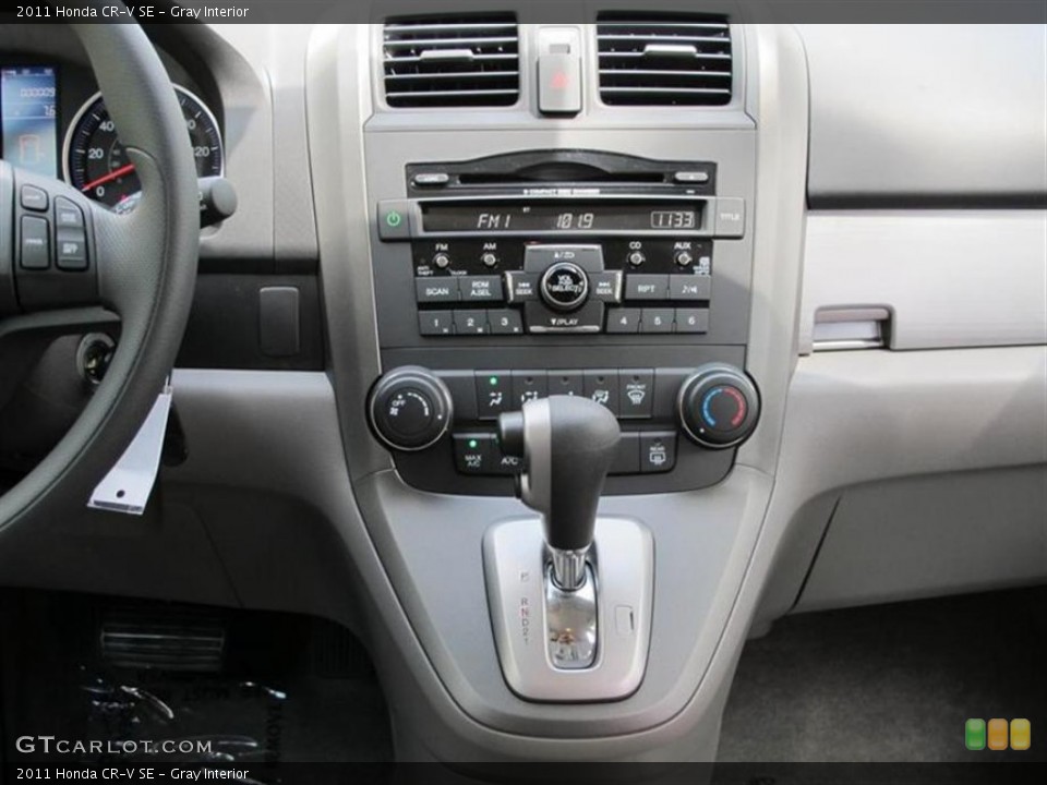 Gray Interior Controls for the 2011 Honda CR-V SE #53437433