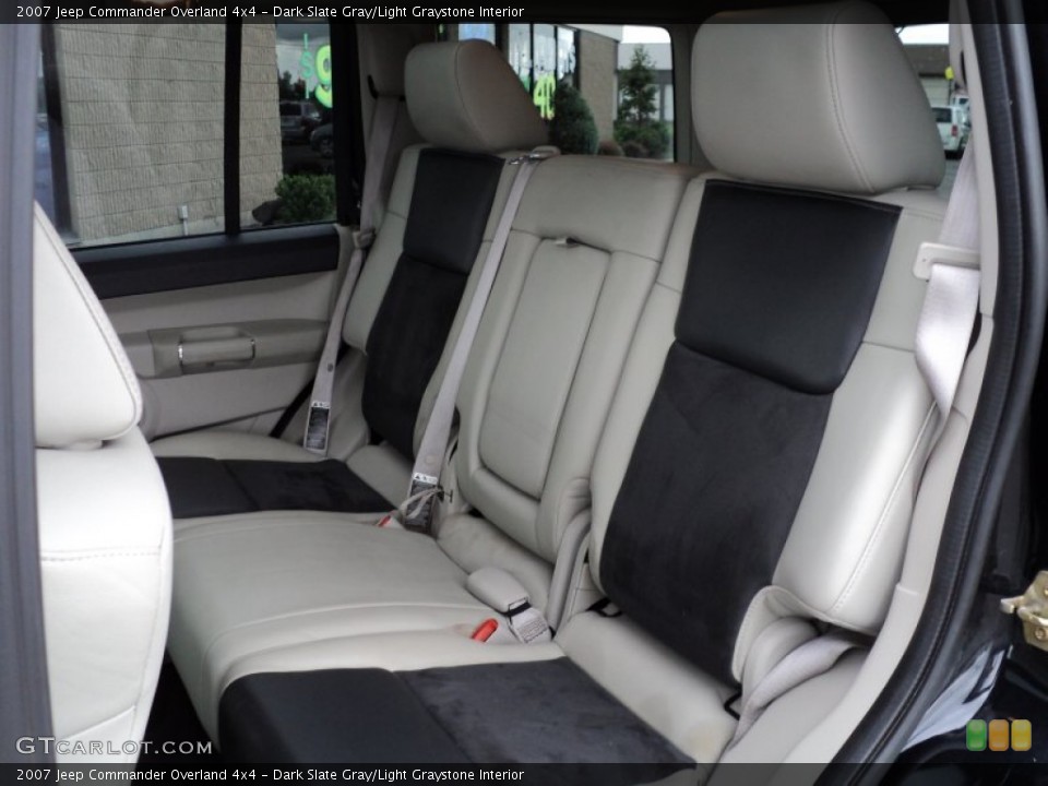 Dark Slate Gray/Light Graystone Interior Photo for the 2007 Jeep Commander Overland 4x4 #53440192