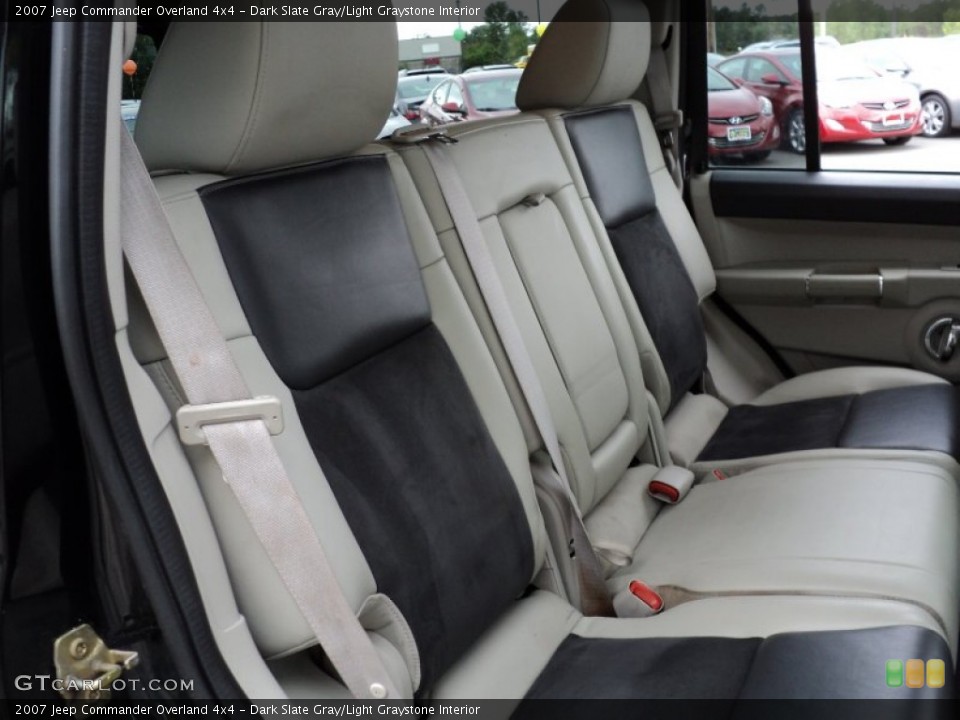 Dark Slate Gray/Light Graystone Interior Photo for the 2007 Jeep Commander Overland 4x4 #53440294