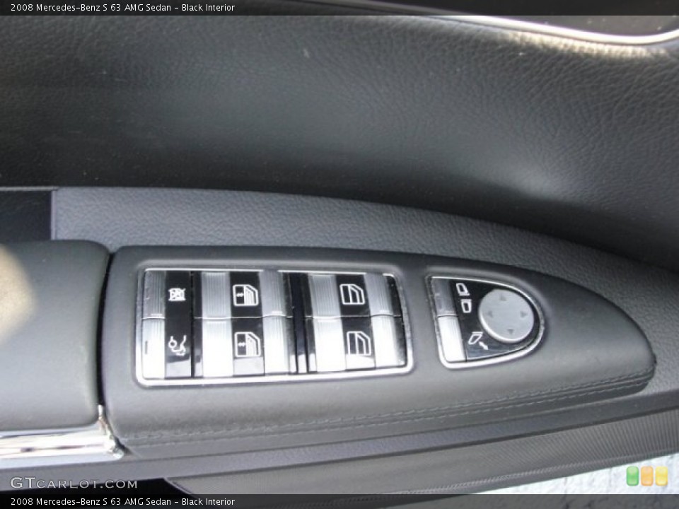 Black Interior Controls for the 2008 Mercedes-Benz S 63 AMG Sedan #53441282