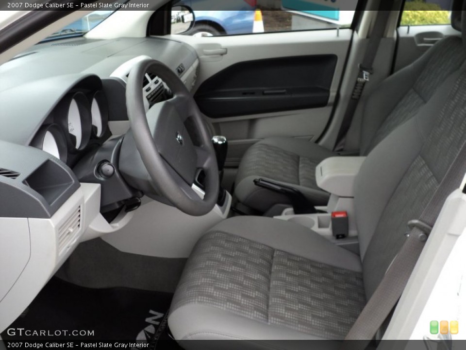 Pastel Slate Gray Interior Photo for the 2007 Dodge Caliber SE #53441288