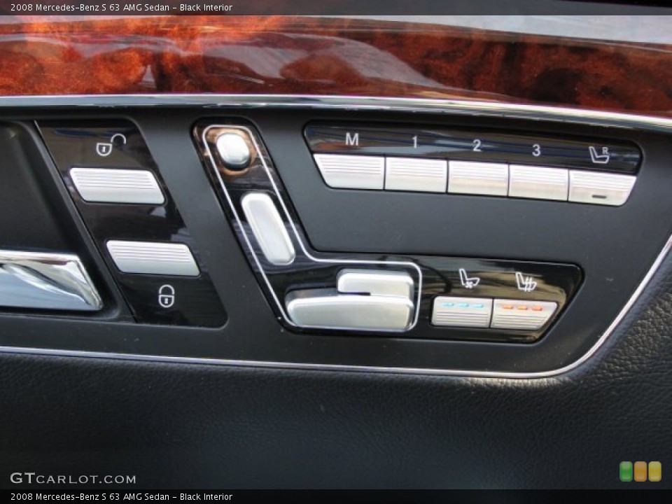 Black Interior Controls for the 2008 Mercedes-Benz S 63 AMG Sedan #53441360