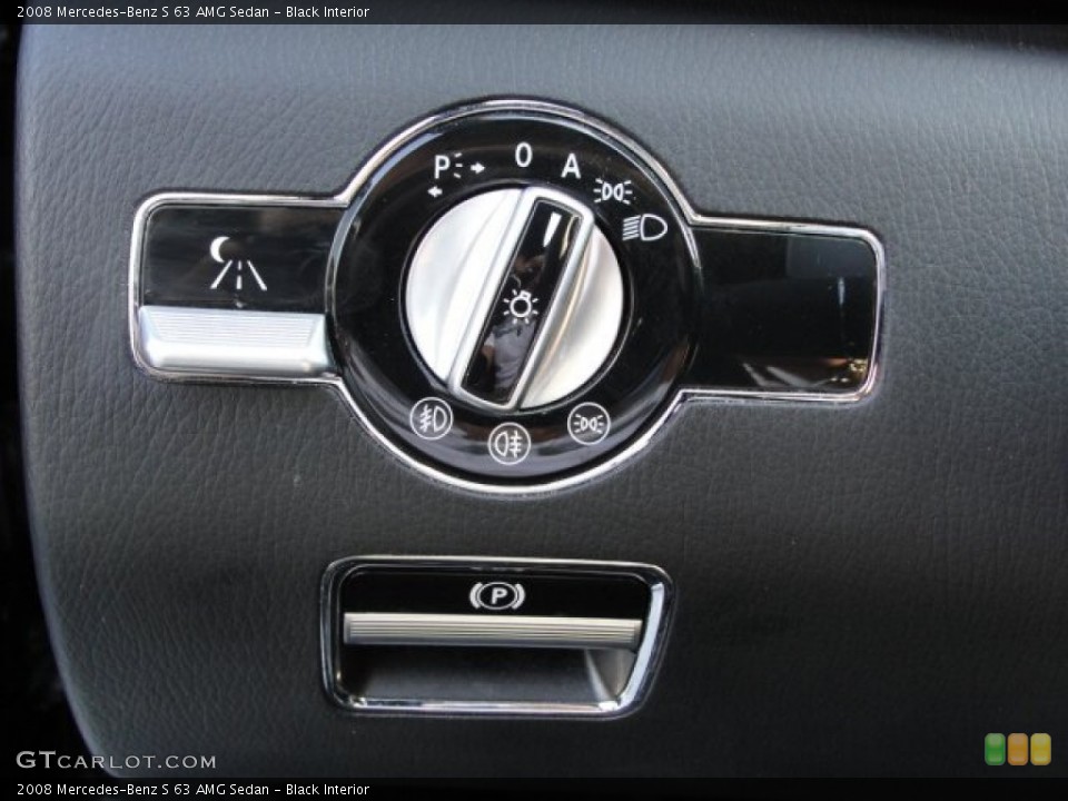 Black Interior Controls for the 2008 Mercedes-Benz S 63 AMG Sedan #53441483