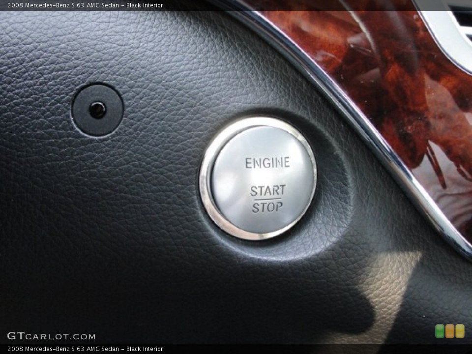 Black Interior Controls for the 2008 Mercedes-Benz S 63 AMG Sedan #53441498