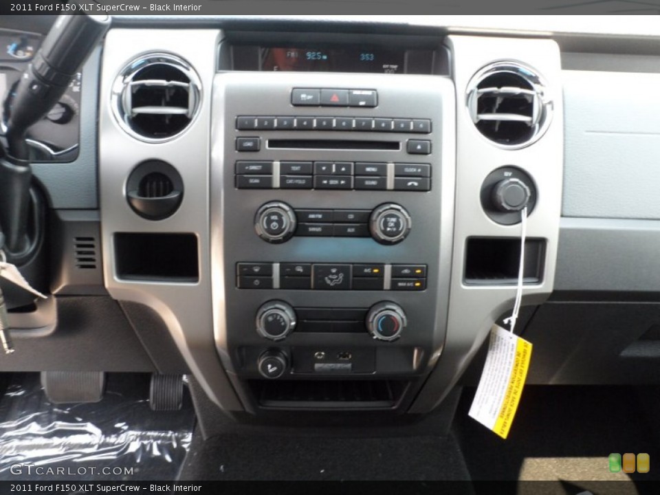 Black Interior Controls for the 2011 Ford F150 XLT SuperCrew #53449820