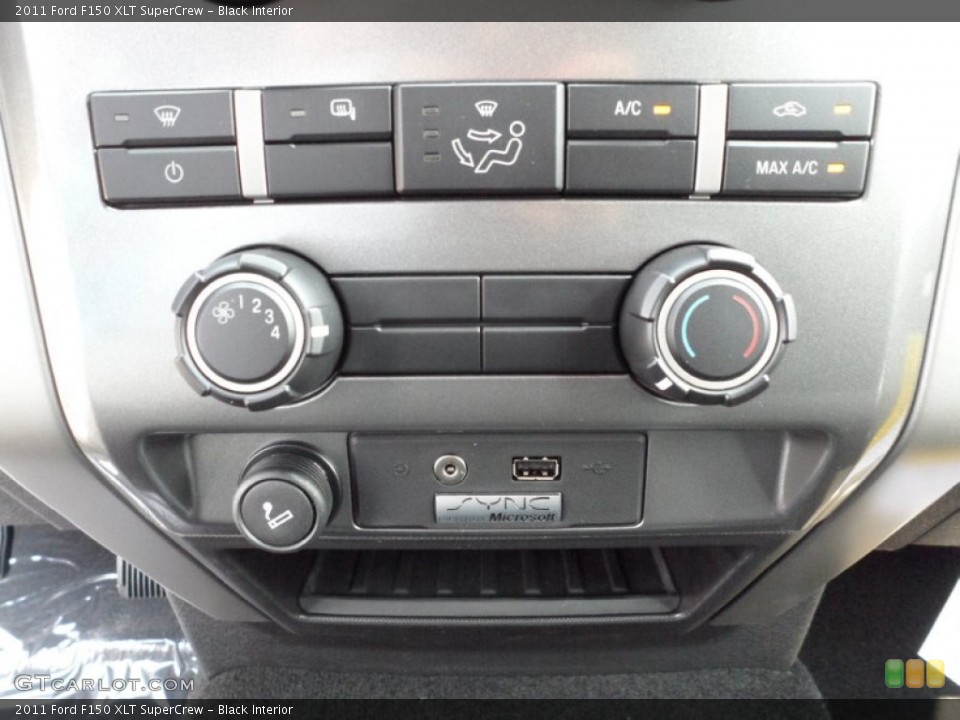 Black Interior Controls for the 2011 Ford F150 XLT SuperCrew #53449869