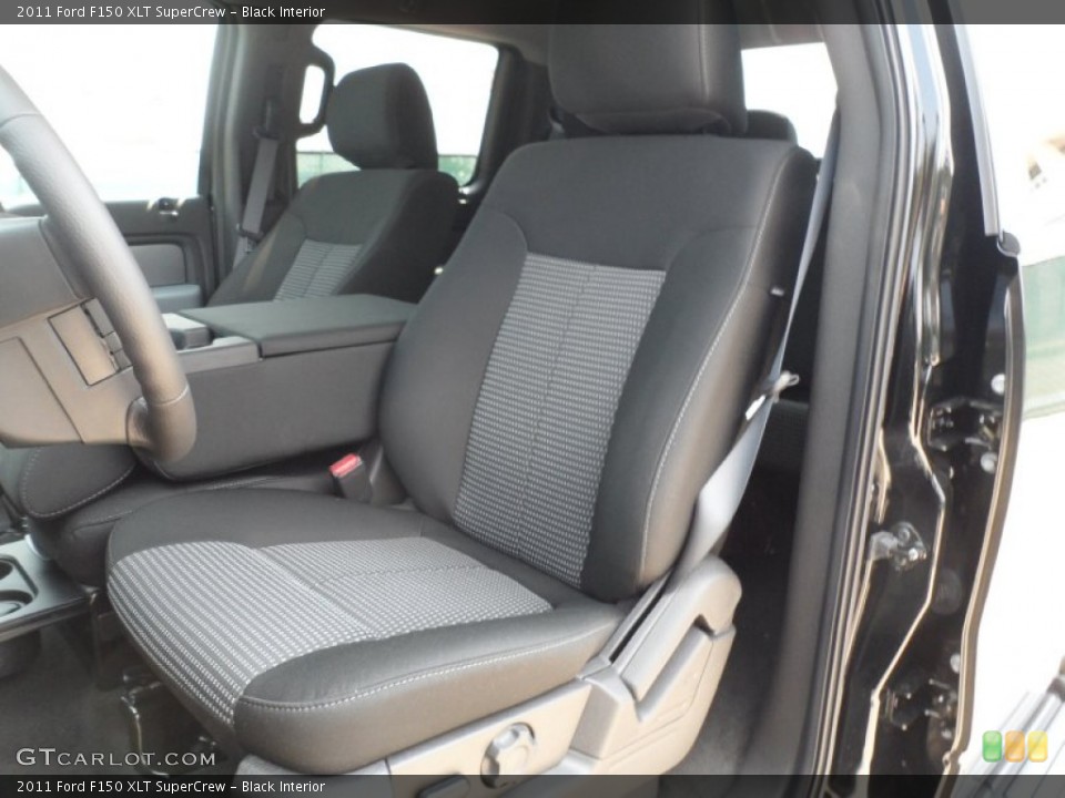 Black Interior Photo for the 2011 Ford F150 XLT SuperCrew #53450360