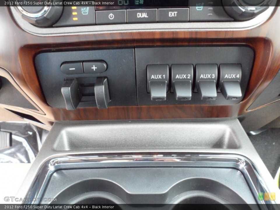 Black Interior Controls for the 2012 Ford F250 Super Duty Lariat Crew Cab 4x4 #53457392